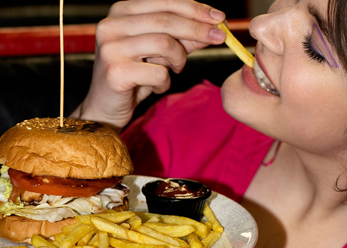 Compulsão alimentar é um transtorno