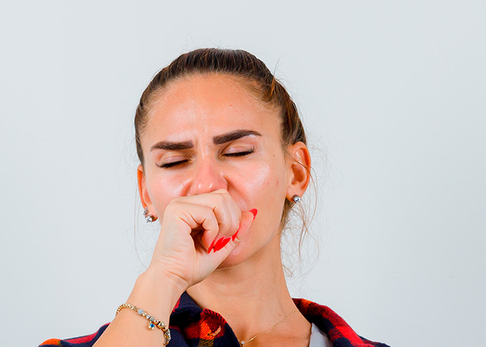 pigarro-e-sintoma-comum-de-doencas-respiratorias