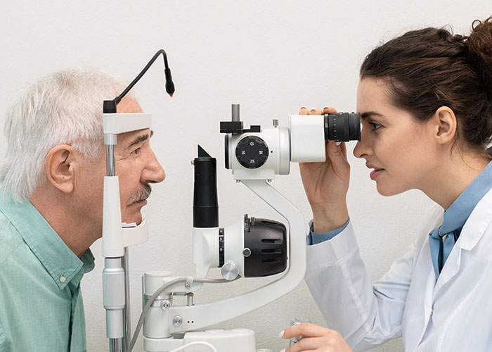 Glaucoma é uma doença ocular crônica